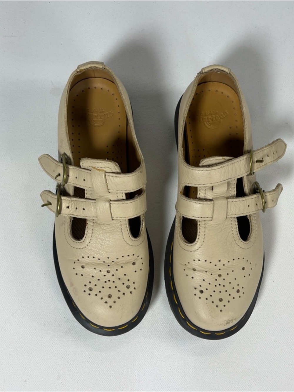 SOLD Dr. Martens Mary Jane 8065 Shoes Leather Buckle Flats Perforated Beige Wome - Picture 6 of 16